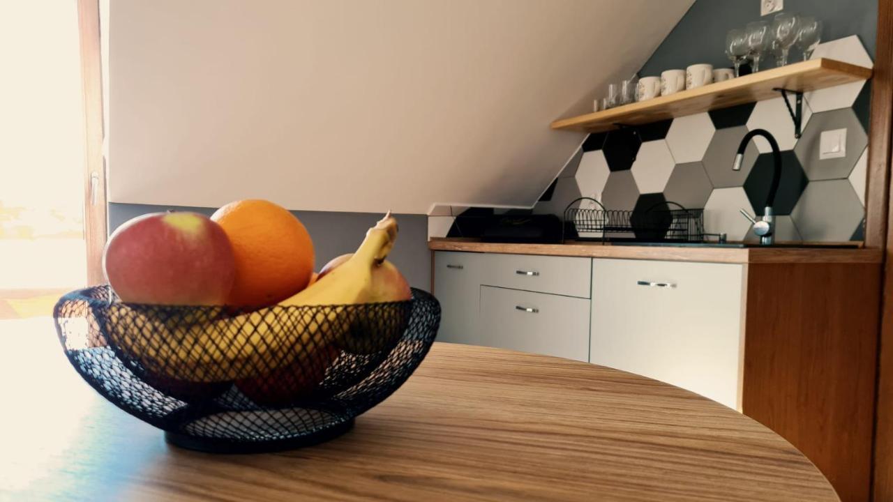Apartament W Jalowcach Gronkow Exteriör bild